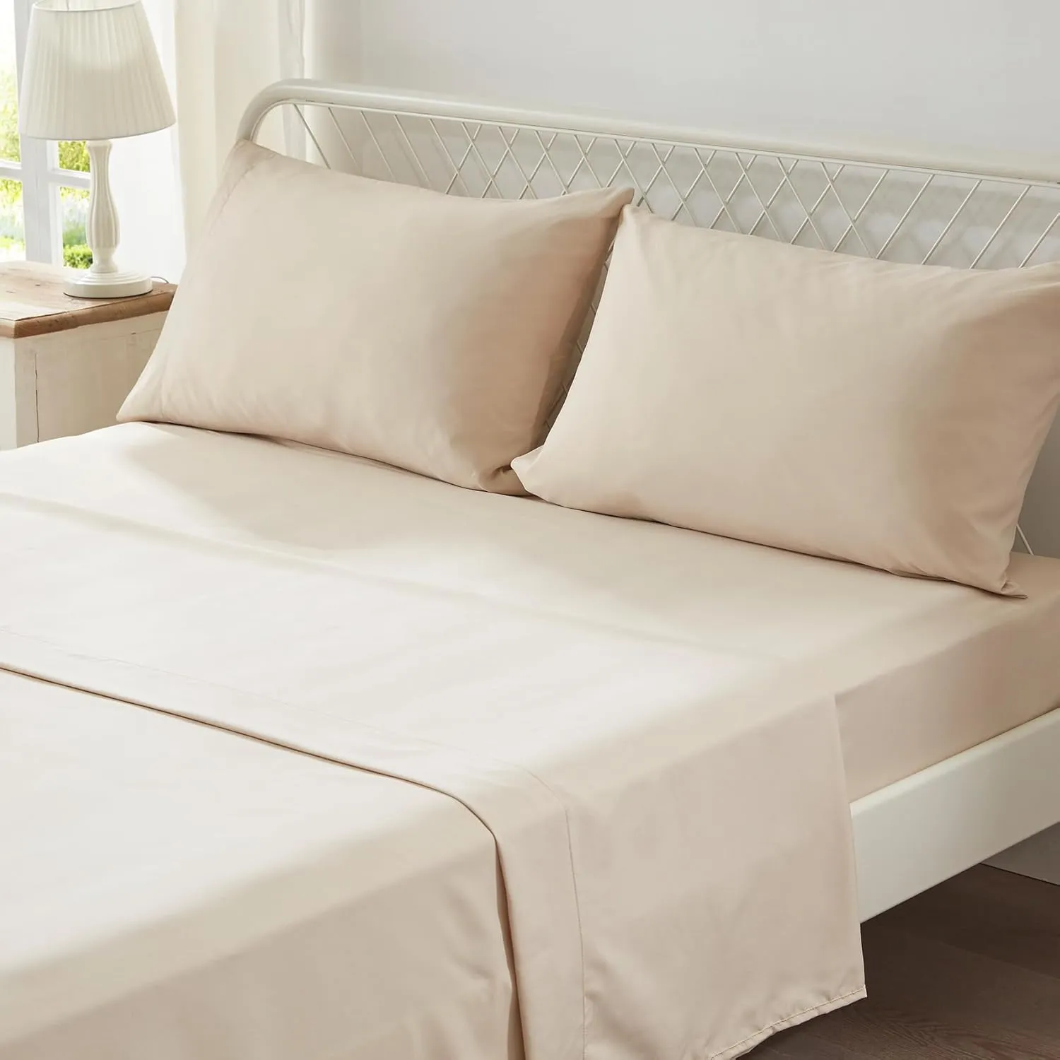 Anluoer Queen Comforter Set 7 Pieces, Beige Tufted Bed in a Bag with comforters and Sheets, All Season Bedding Sets with 1 Comforter, 2 PillowShams, 2 Pillowcases, 1 Flat Sheet, 1 Fitted Sheet