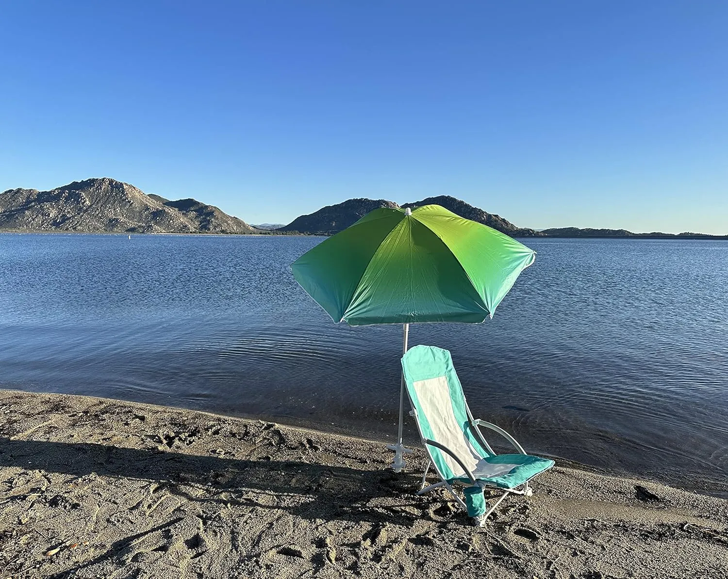 Beach Chair Beach Folding Chair for Adults Camping Chair High Back with Umbrella and Cooler Bag, Huge Shade, Portable & Lightweight for Beach, Outdoor, Camping (2, Bright Blue w/Hint Green)