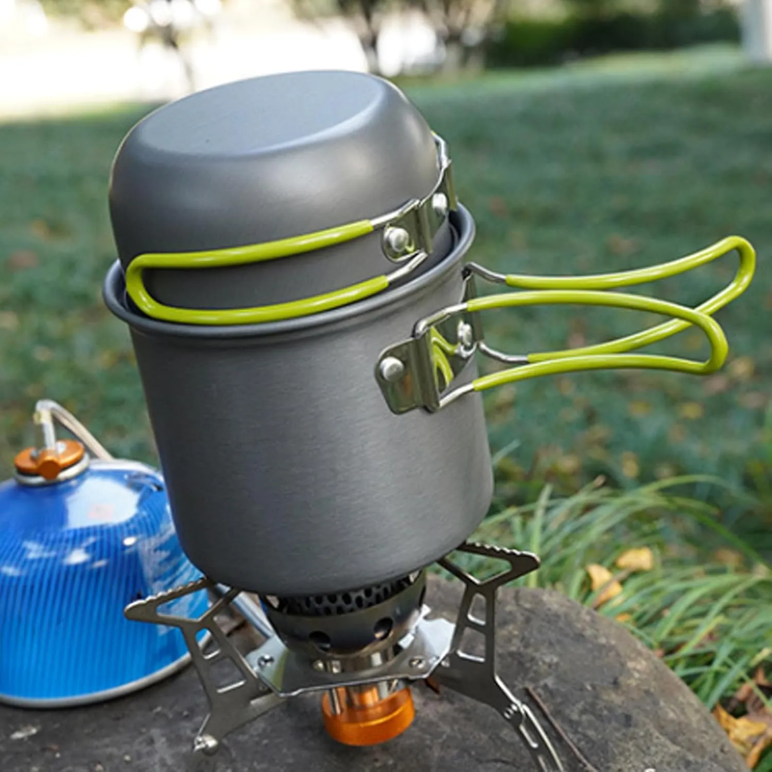 Collapsible Handle Camping Pot Space-saving Cookware 1 Set with Folding Spoon Fork Cutter Heavy Duty Aluminum Alloy Outdoor Picnic Hiking Backpacking