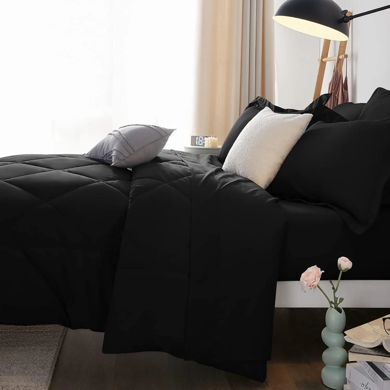 CozyLux Queen Comforter Set Black - Bed in a Bag Queen Size 7 Pieces, Luxury Soft Bed Set for All Seasons, Bedding Set with Down Alternative Comforter, Sheets, Pillowcases & Shams