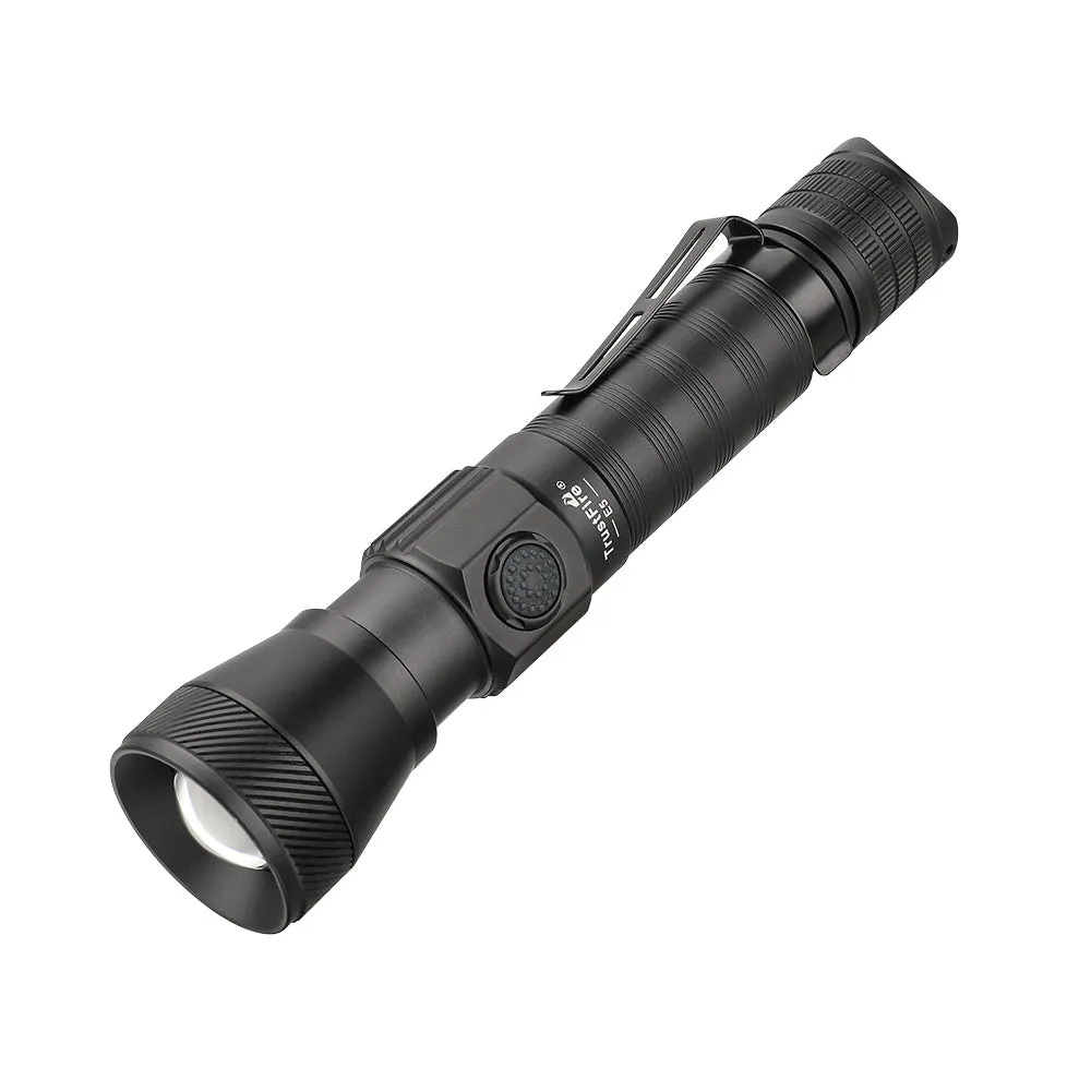 E5 ZOOM FLASHLIGHT