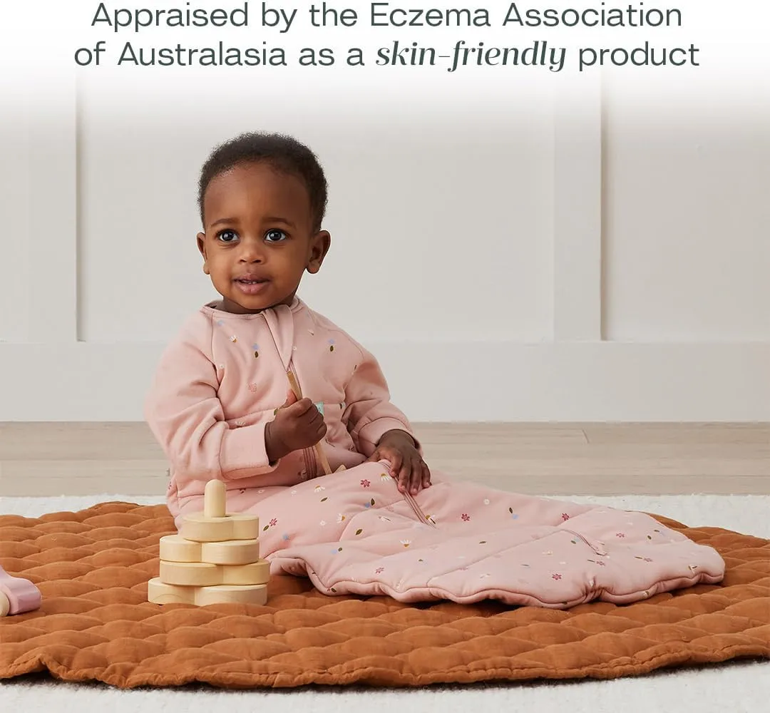 ergoPouch 3.5 Tog Jersey Sleeping Bag – Arms-Out Baby Sleep Sack – Soft, Breathable & Comfortable (3-12 Months, Daisies)
