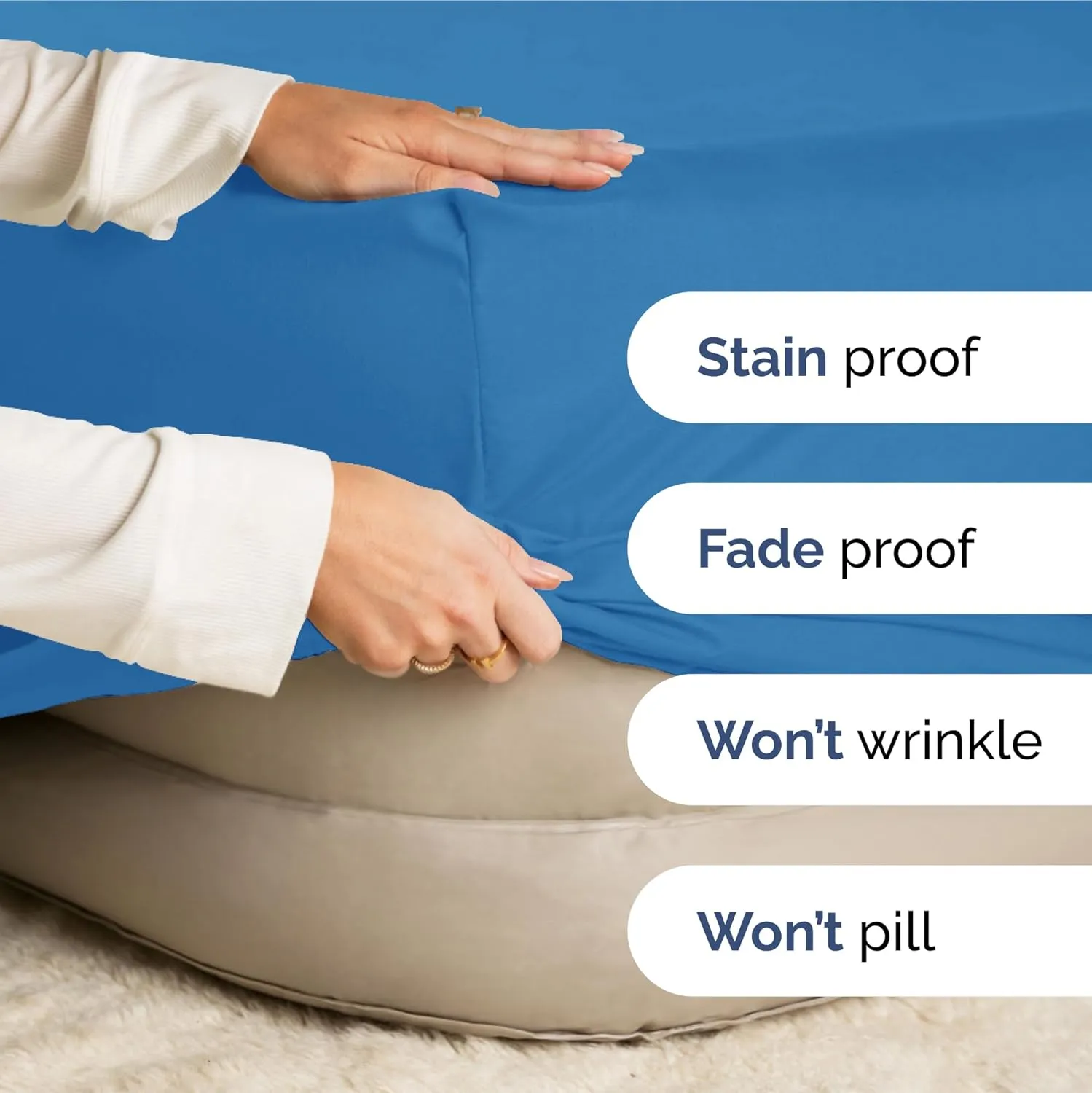 Extra Deep Queen Fitted Sheet - Hotel Luxury Single Fitted Sheet Only - Easily Fits 18 inch to 24 inch Mattress - Ultra Soft, Wrinkle & Fade Free w/Extra Deep Pocket - Breathable & Comfy - Royal Blue