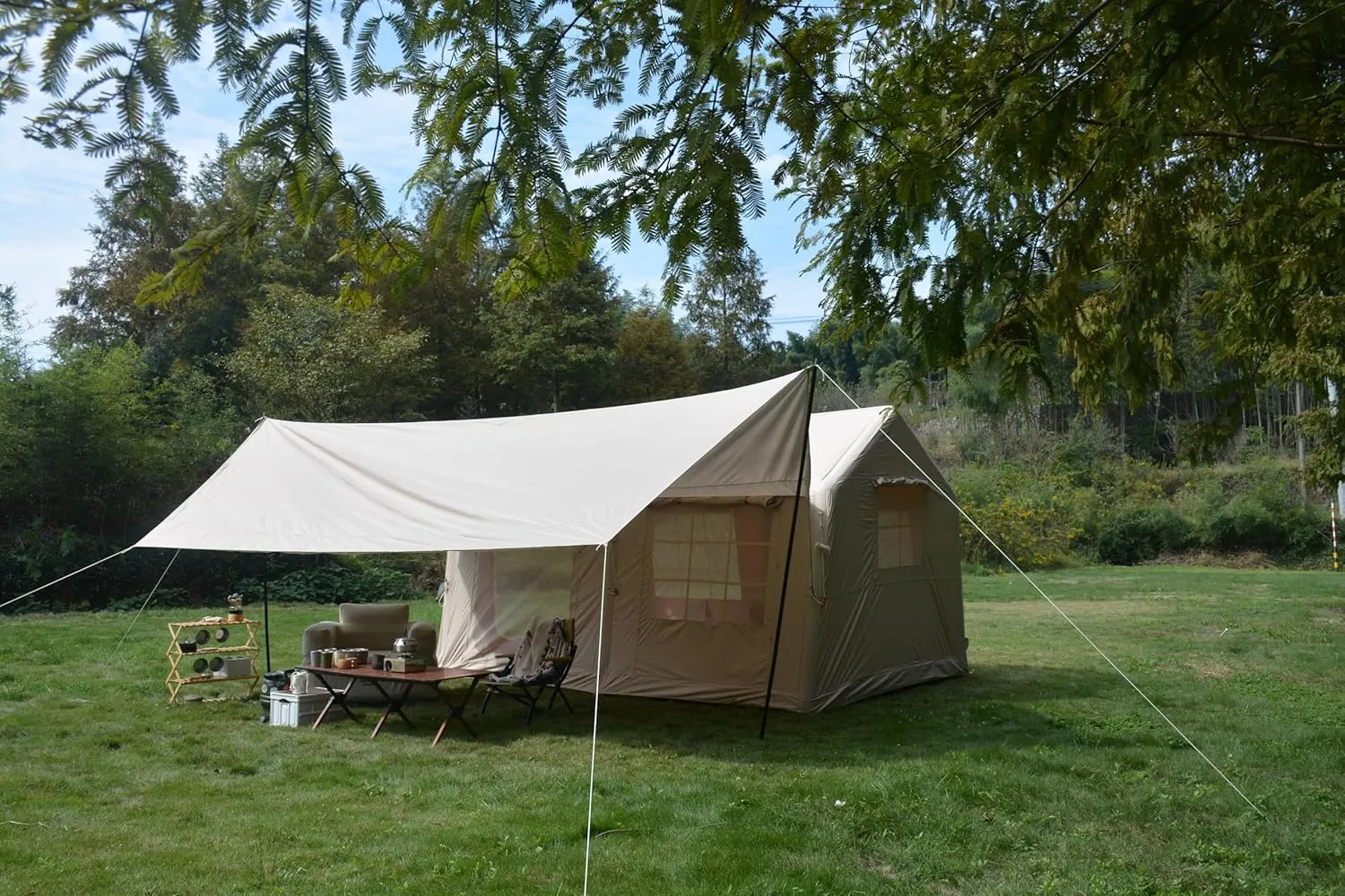 Inflatable Tent for Camping, 7-8 Person Blow Up Tent for Camping with Stove Jack, Hand Pump, Mesh Windows, Waterproof Cloth, Easy Setup, 4-Season Use