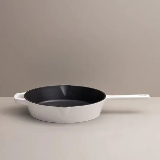 Kana Lifestyle: 3 Piece Cast Iron Cookware Set