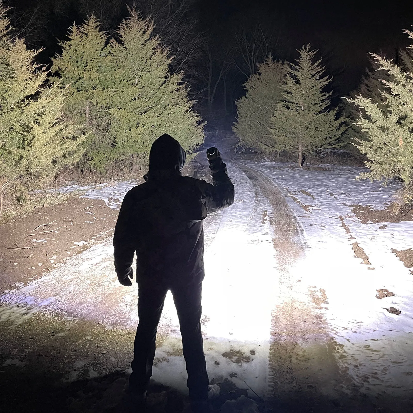 Kodiak® Kolossus 15000 Lumen Rechargeable Tactical Flashlight