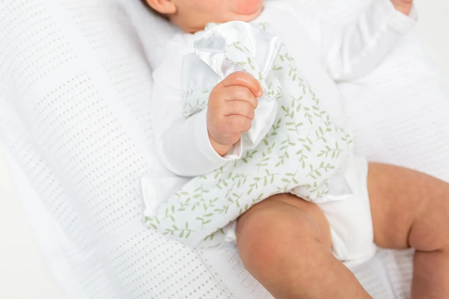 lulujo Security Lovey Blankets| Unisex Softest Breathable Cotton Muslin Security Blanket Set with Silky Satin Trim| Neutral Comforting Blanket for Girls & Boys | 16in x 16 in| Greenery