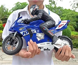 Remote Control Motorcycle, High Speed Self Balancing Single Wheel Stunt RC Motorcycle, 1/6 Scale 360° Rotating LED Flashlight Motorcycle Toys, Best Xmas Gift for Boys and Girls