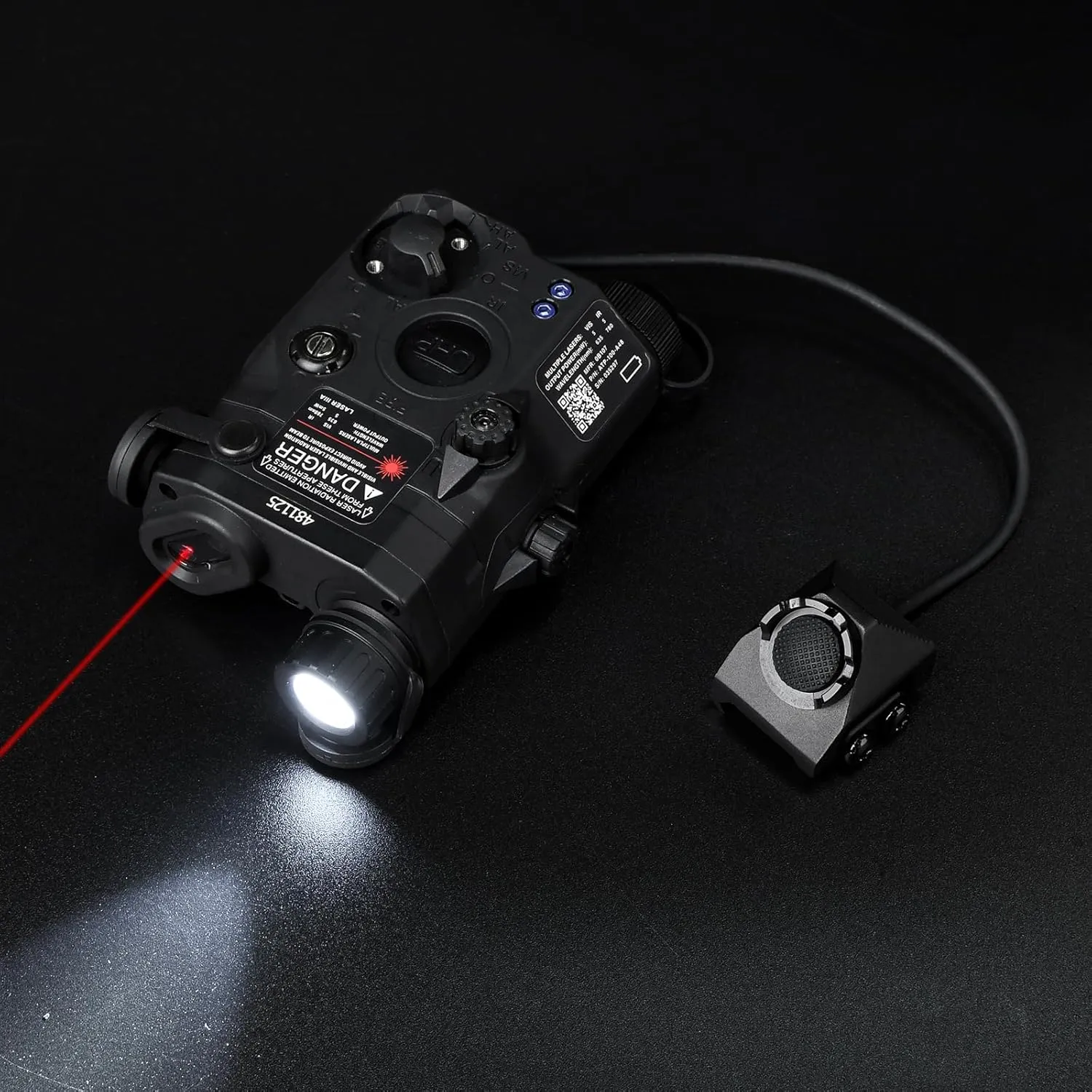 Remote Pressure Switch, Tactical Flashlight Weapon Light Switch with 2.5mm Plug for DBAL NGAL PEQ Laser with 2.5mm Interface, Aluminium Alloy Switch Fit for 20mm Picatinny Rail (2.5-BK)