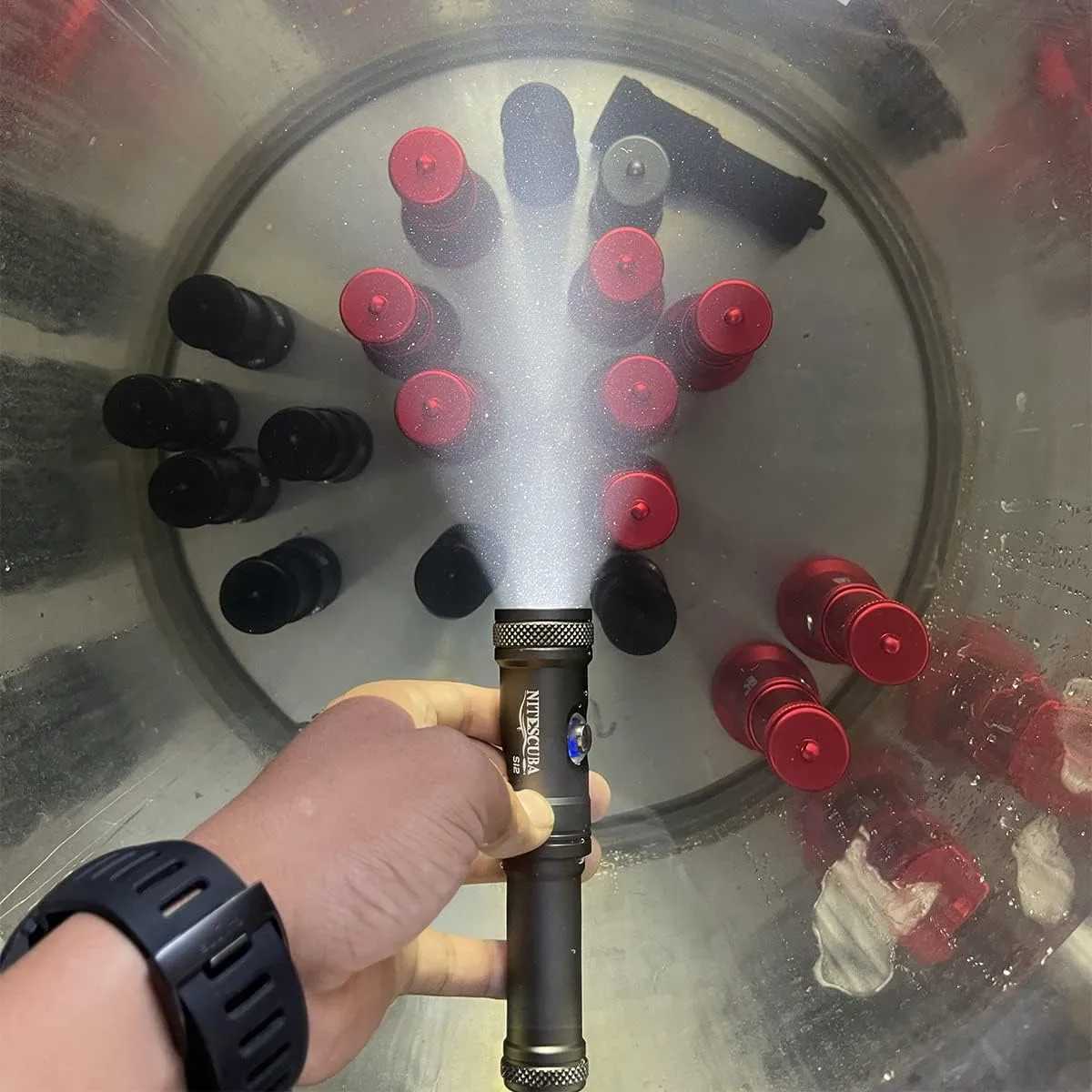 Scuba Diving Flashlight Dive Lights Torch 1200 Lumen Underwater 100m LED Lights Holder with Waterproof Rechargeable Battery Professional Submersible Light for Submarine Deep Sea Cave at Night