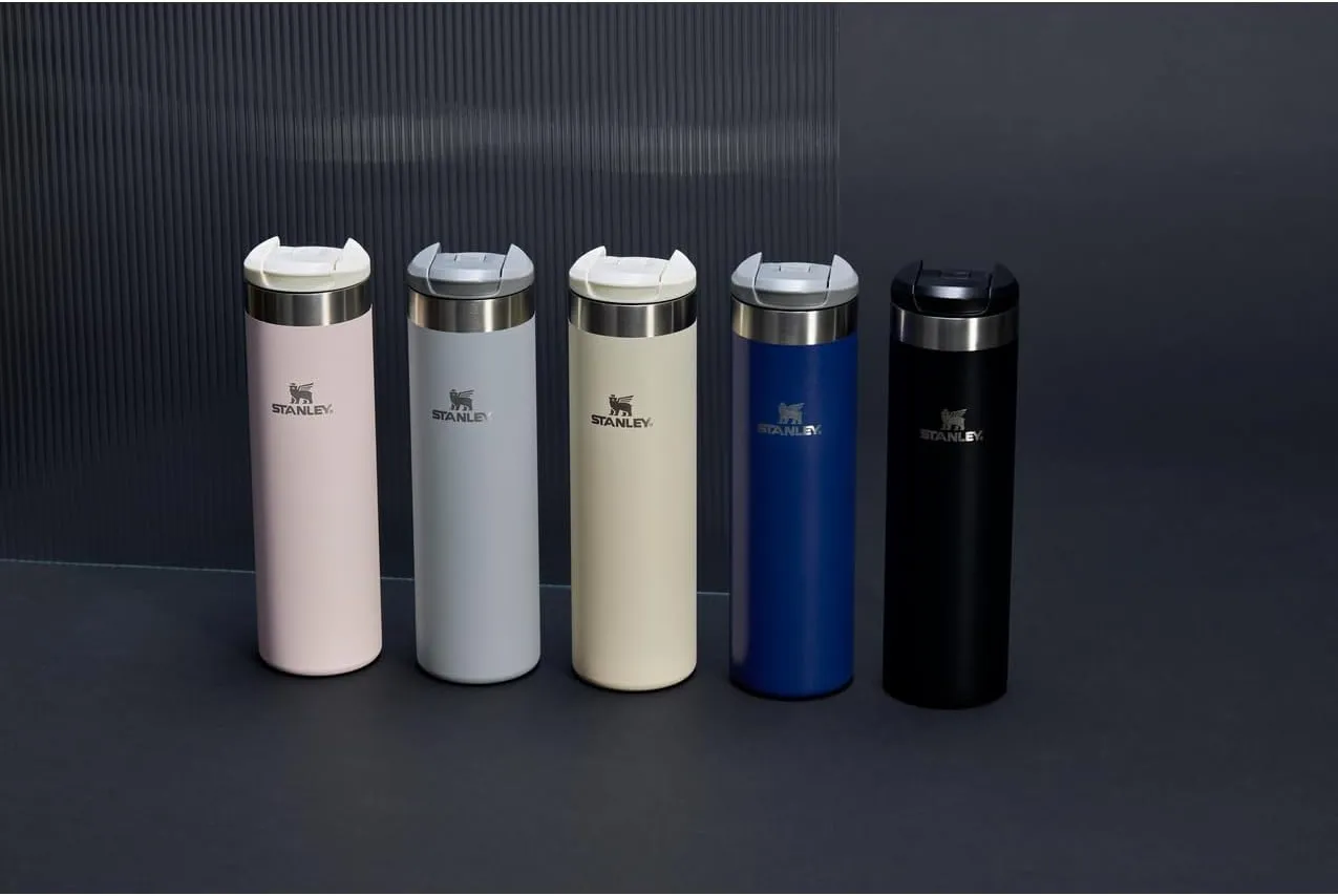 Stanley AeroLight Transit Bottle 20 oz | Locking Drink Through Lid | Leak Resistant Water Bottle or Coffee Travel Mug | Lightweight Insulated Stainless Steel | BPA-Free | Black