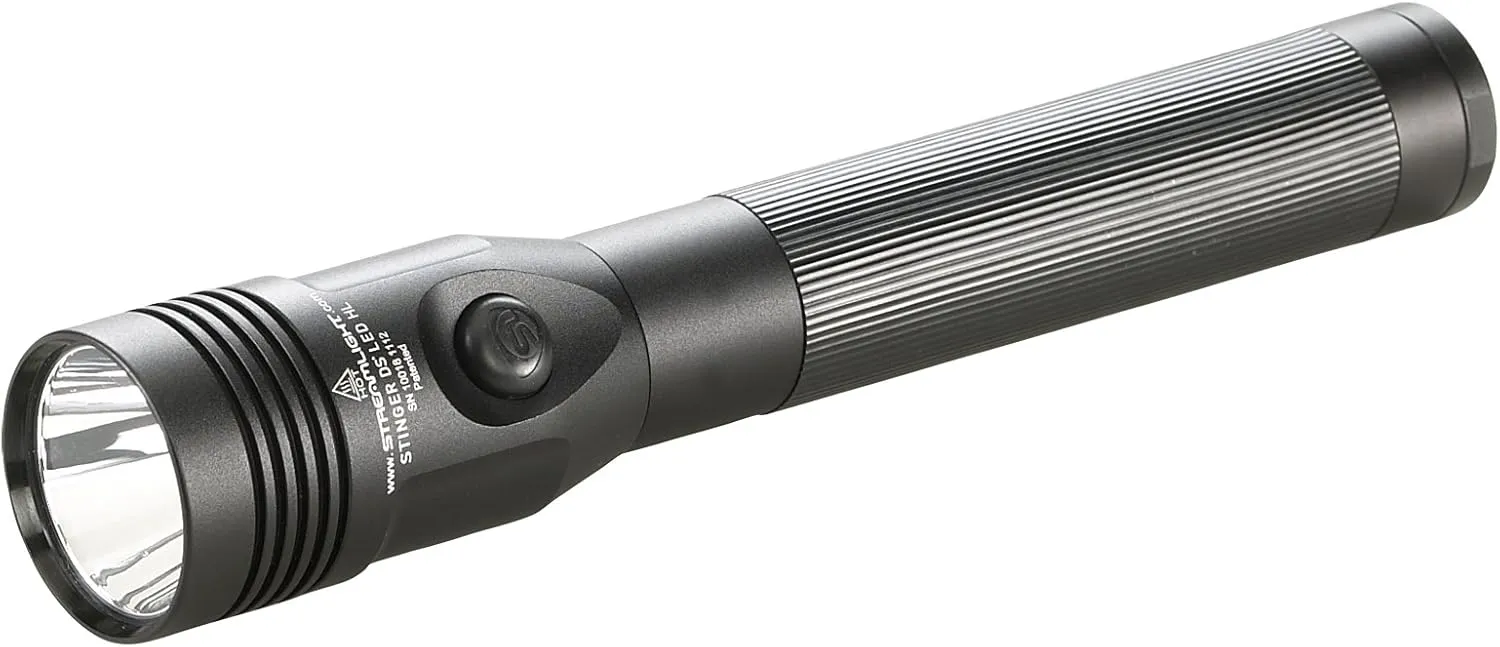 Streamlight 75456 Stinger DS LED High Lumen Rechargeable Flashlight with 12-Volt DC Charger - 800 Lumens, Black