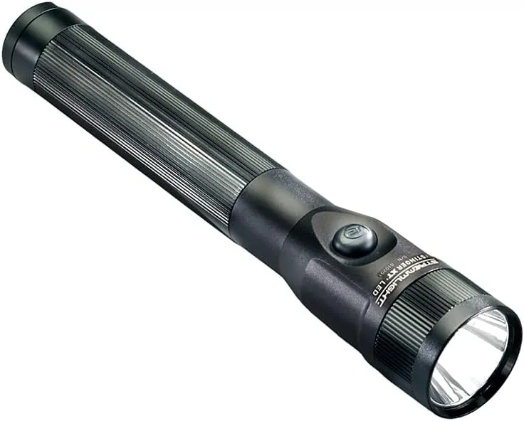 Streamlight 75866 Stinger DS 425-Lumen Bright Rechargeable Dual Switch LED Flashlight with 120V AC/12V DC Smart Charger and 1 Smart Charge Holder, Black