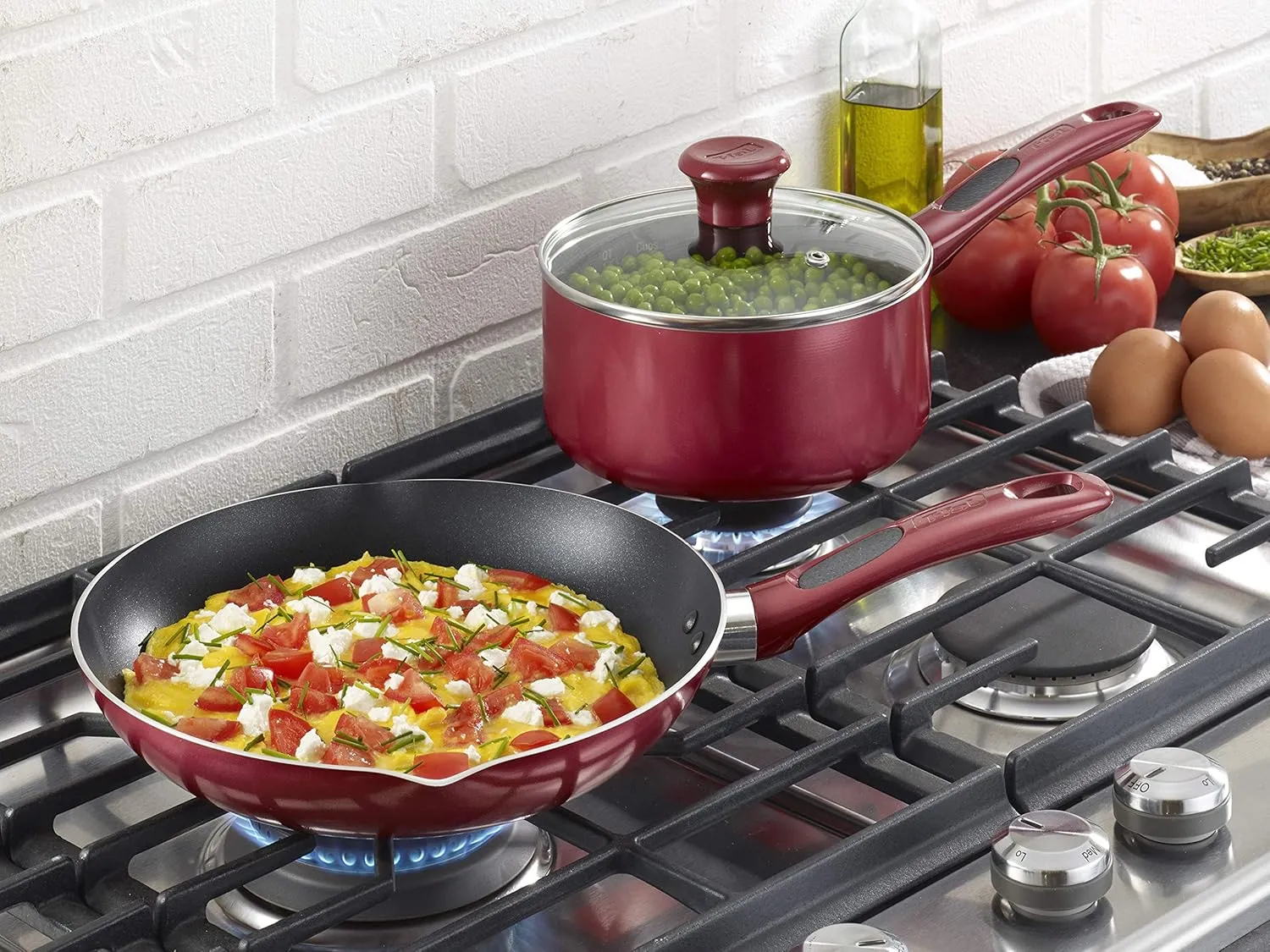 T-fal B039SE64 B039SE Excite ProGlide Nonstick Thermo-Spot Heat Indicator Dishwasher Oven Safe Cookware Set, 14-Piece, Red, 2.3 Rio