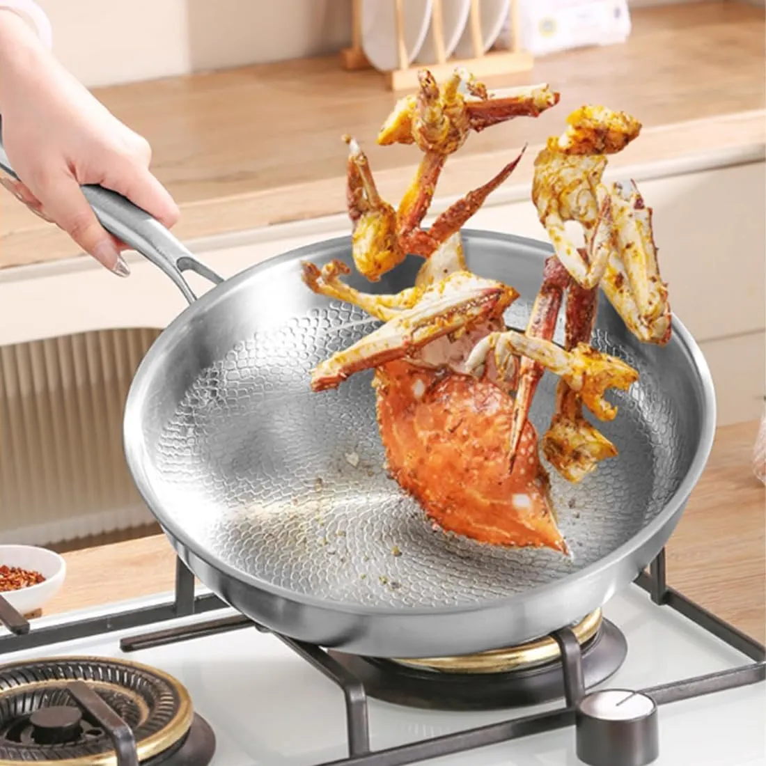 Titanium Hammered Pan Pro with Lid, Ultra-Durable Titanium Pro Cookware Set, 100% Pure Multifunctional Scratch-Resistant Non Stick Nutri Pans for Cooking (M 26cm/10.23in,No Lid)