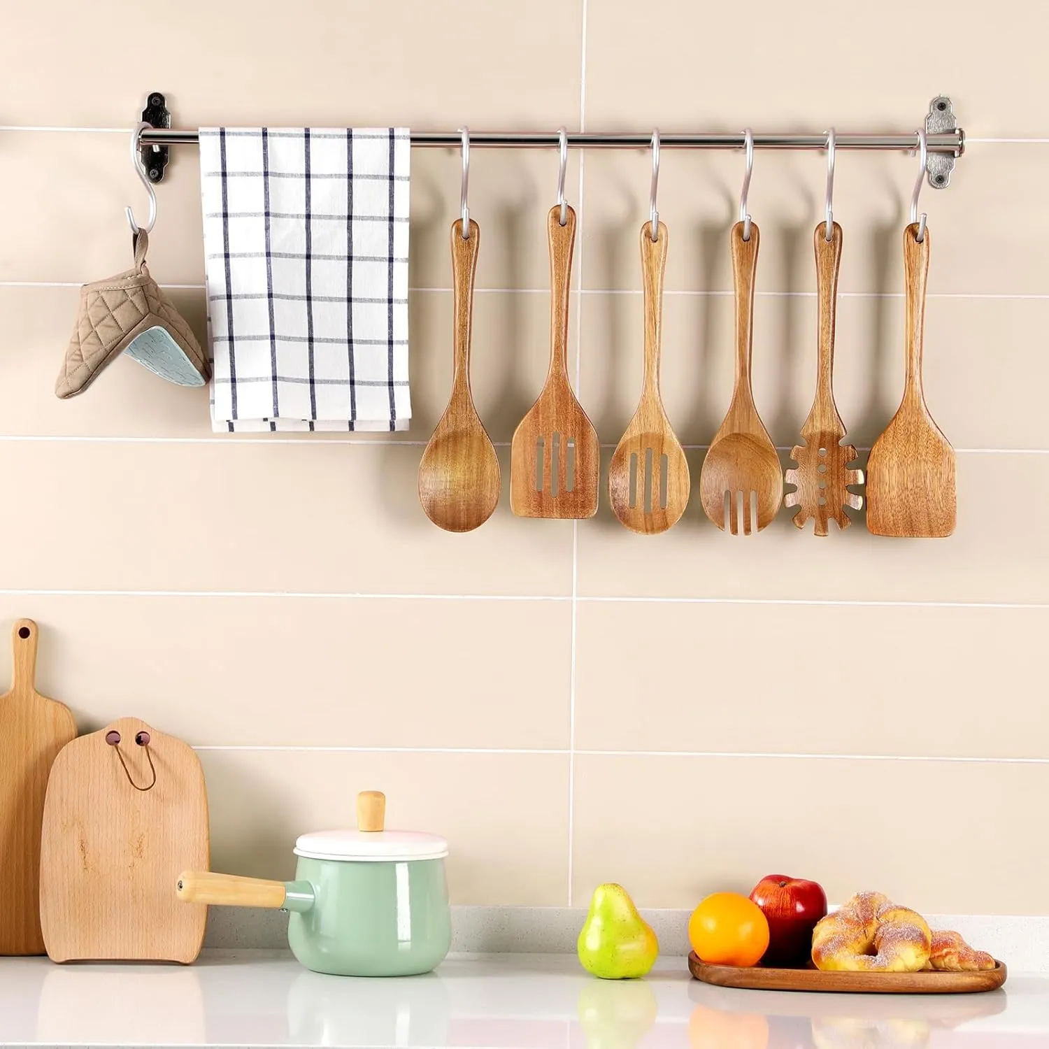 Wooden Cooking Utensils, 6 Pieces Natural Acacia Wooden Spoons For Cooking with Non Stick & Heat Resistant Design, Wooden Kitchen Utensil Set with Hanging Hole for Stirring, Mixing, Cooking